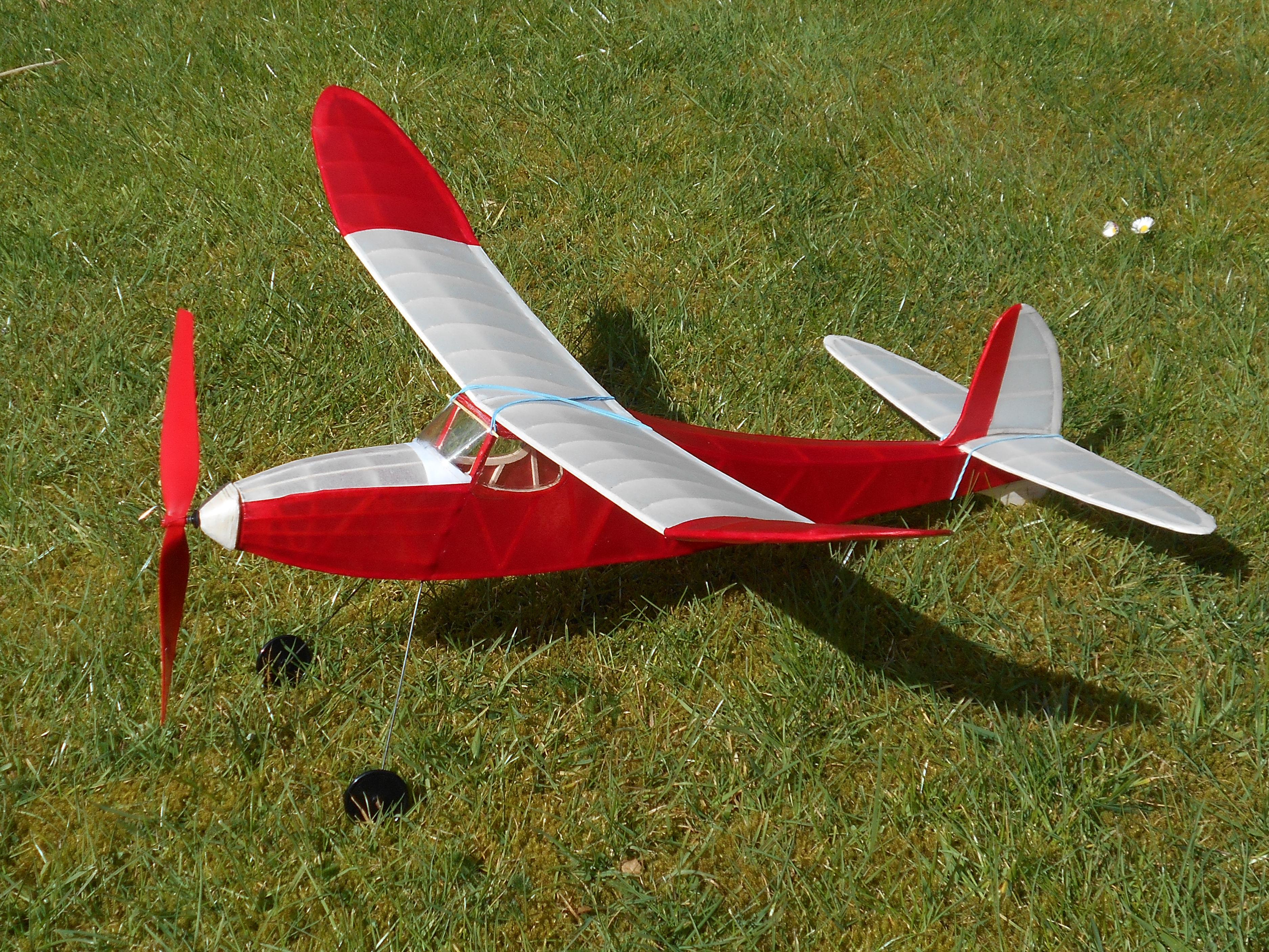 KK Competitor - 32'' Replica Balsa Kit