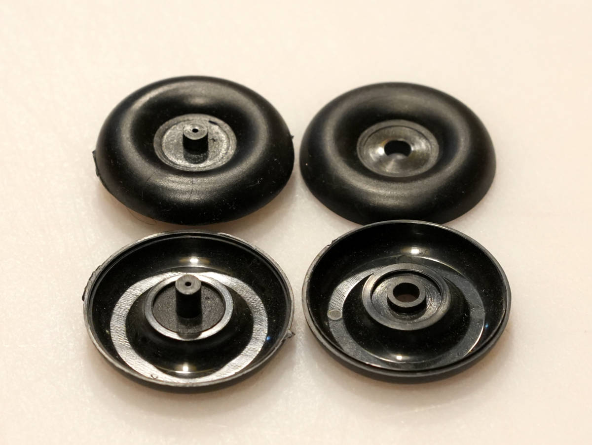 32mm Plastic Wheels (Pair)